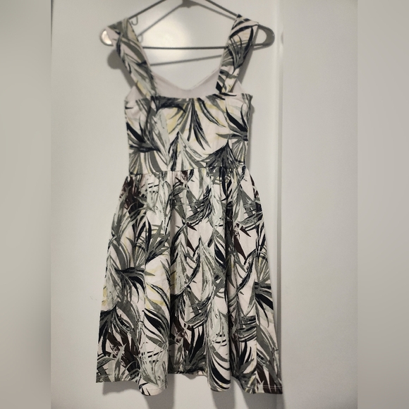 Floral summer dress - Picture 2 of 4